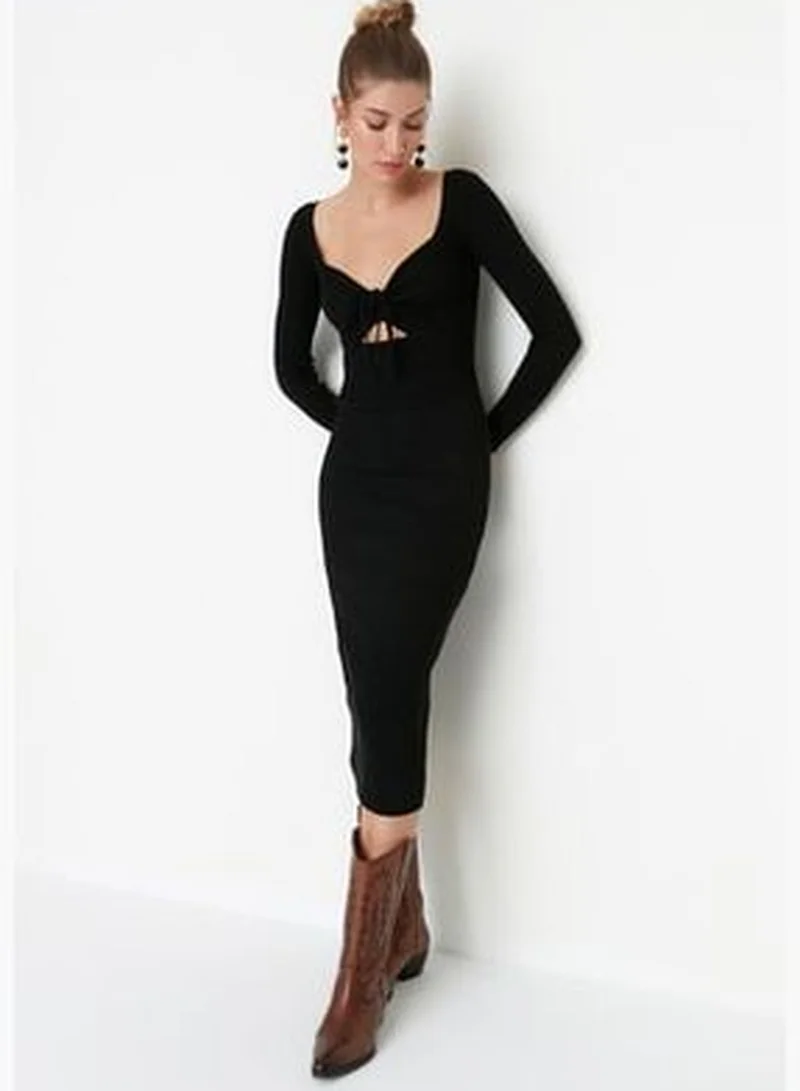 trendyol Black Midi Knitwear Window Cut/Out Dress TWOAW22EL0547