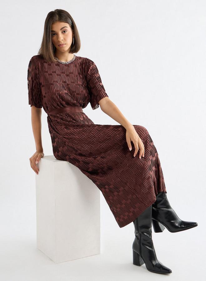 Splash FAV Textured Round Neck Dress with Short Sleeves and Tie-Up Belt - Image 1