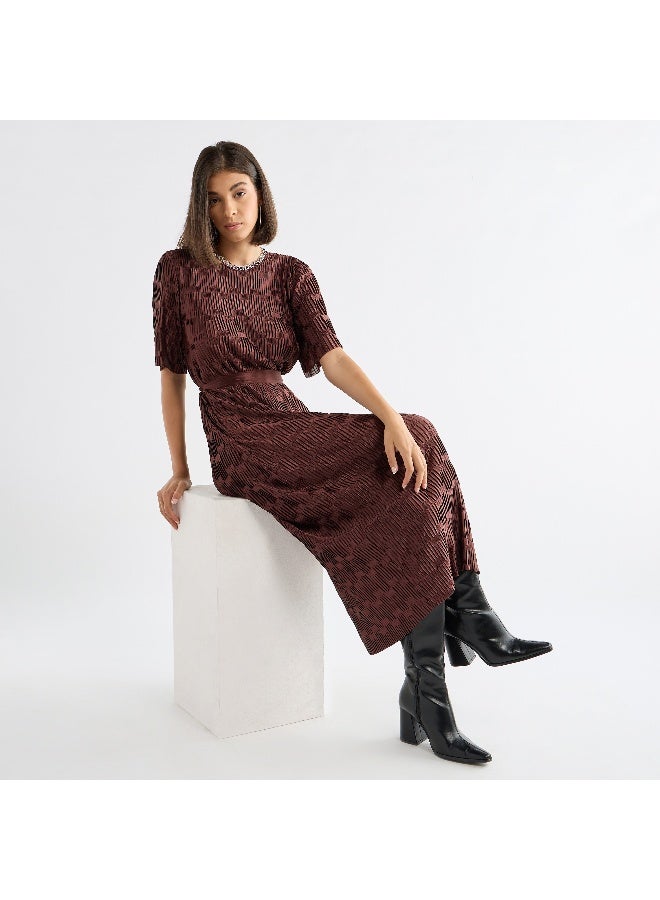 Splash FAV Textured Round Neck Dress with Short Sleeves and Tie-Up Belt  - Image 3