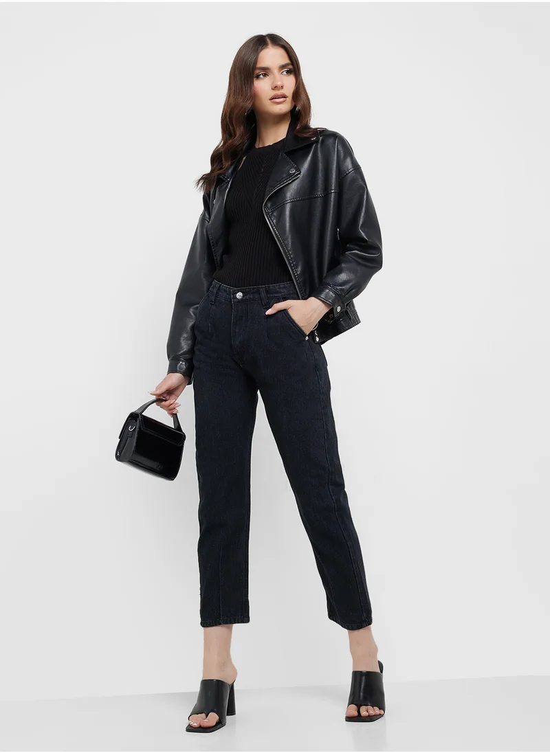 جينجر High Rise Mom Jeans