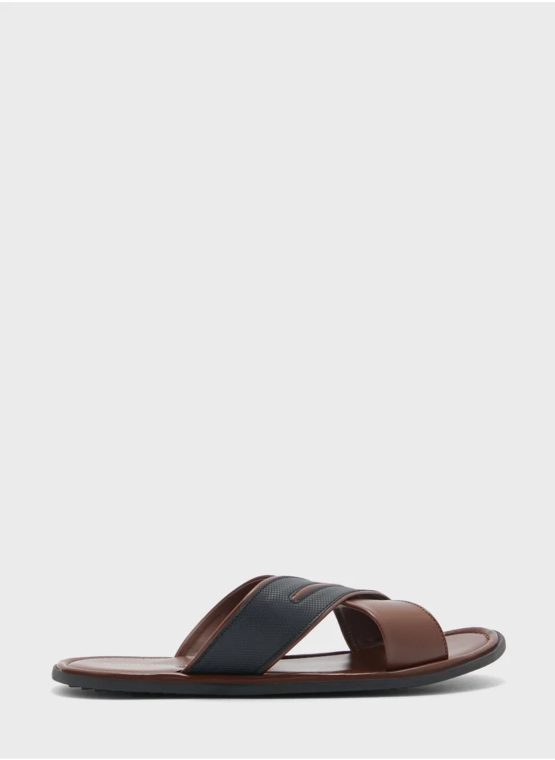 Robert Wood Cross Strap Sandals