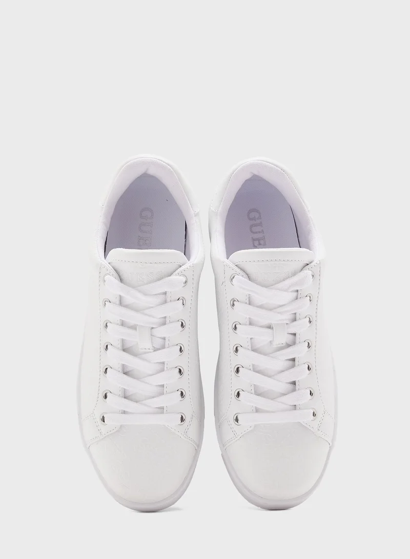 GUESS Rosalia8 Low Top Sneakers