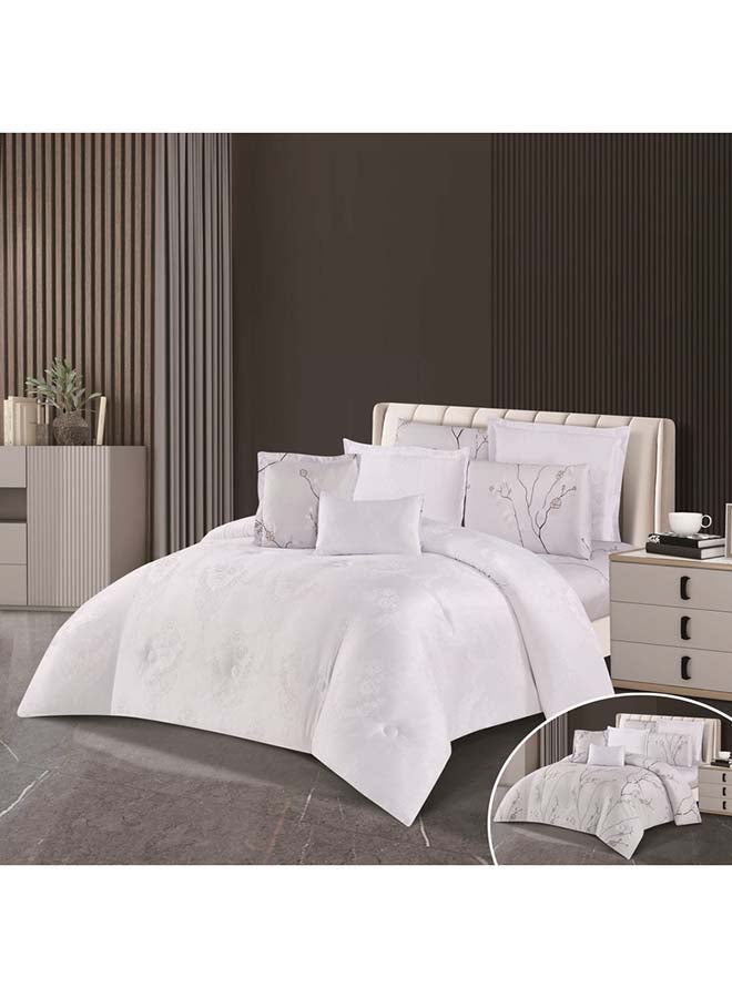 Hours Hours comforter set with a durable and soft jacquard fabric and a modern and distinctive pattern that satisfies all tastes, 8 pieces, king size  - Image 1