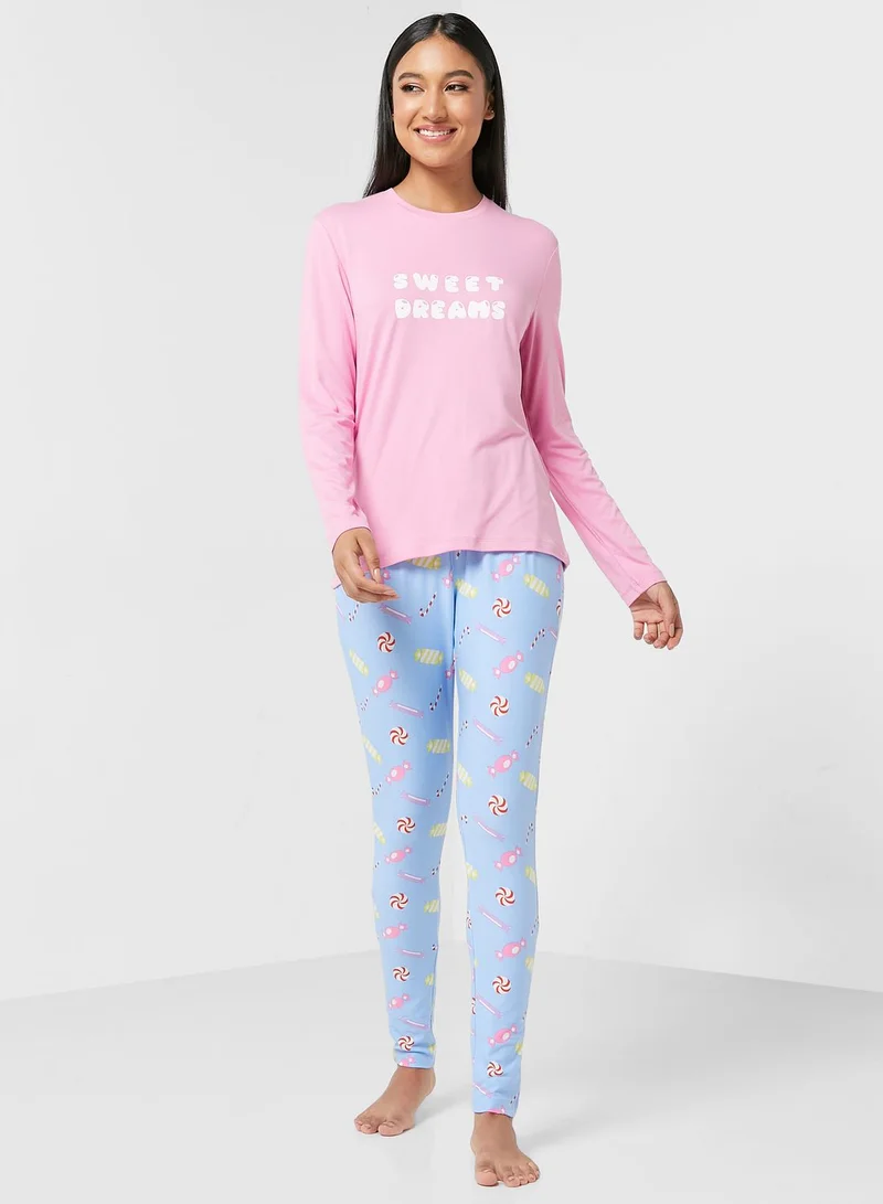 Loungeable Round Neck T-Shirt & Pyjama Set