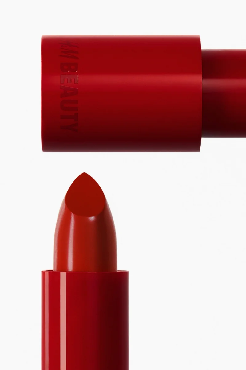 اتش اند ام Satin Lipstick