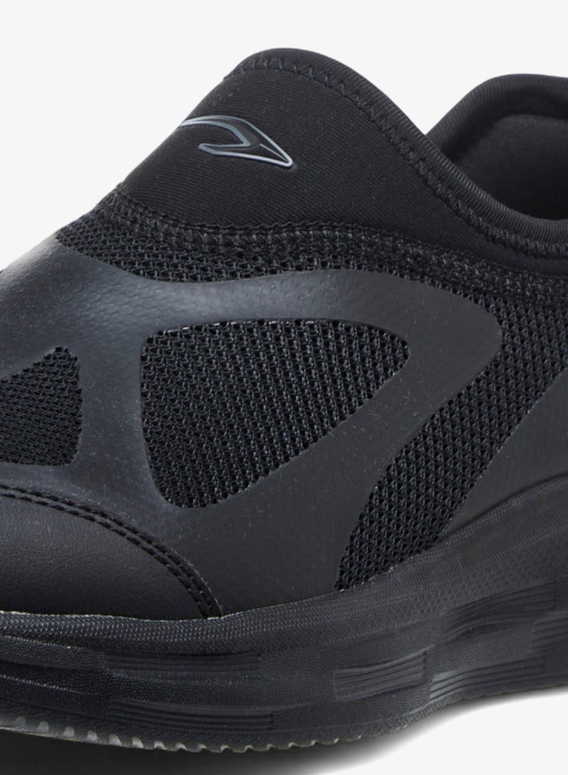 Dash Logo Detail Slip-On Sports Shoes - Image 4