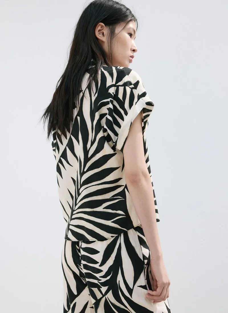 MANGO Flowy Printed Shirt