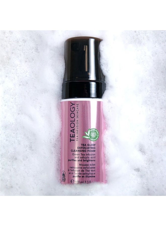 تيولوجي رغوة التنظيف والتقشير TeaGlow من Teaology، تعمل على تنقية وتفتيح البشرة 100 مل - Image 2