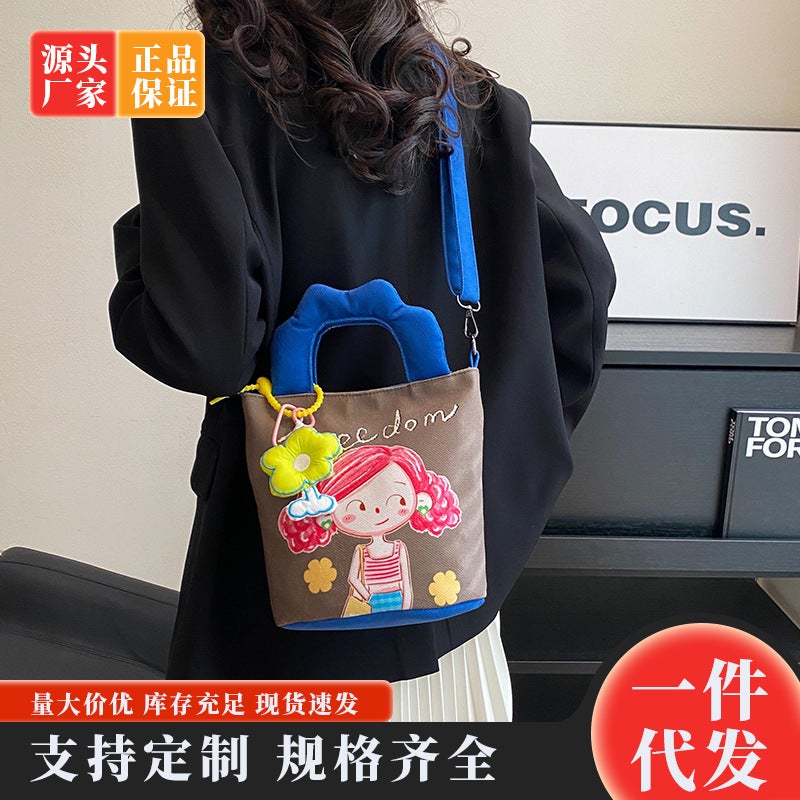 Women'S Canvas Bag, Niche Design, Graffiti Bucket Bag, Fashionable Handbag, Versatile Shoulder Bag, Trendy New Style - Image 2