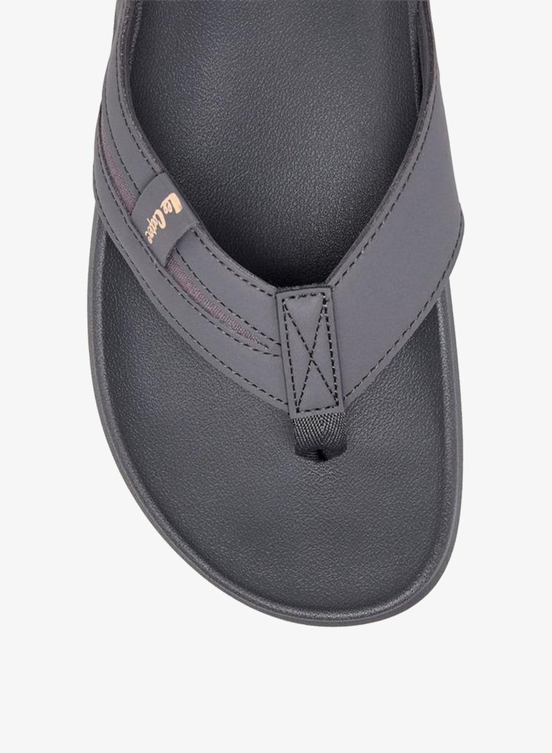 Lee Cooper Men Solid Flip-Flops - Image 3