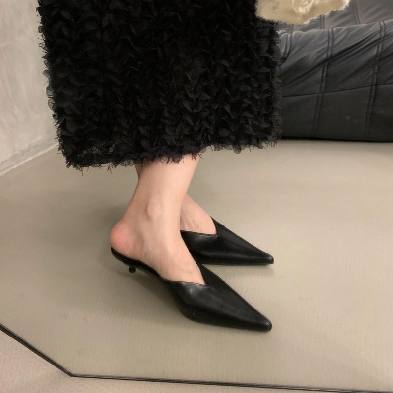 2025 Early Spring French Design Sense Niche Cat With Pointed Mueller Shoes Temperament Baotou Half Slippers With Cool Pedal - Image 3