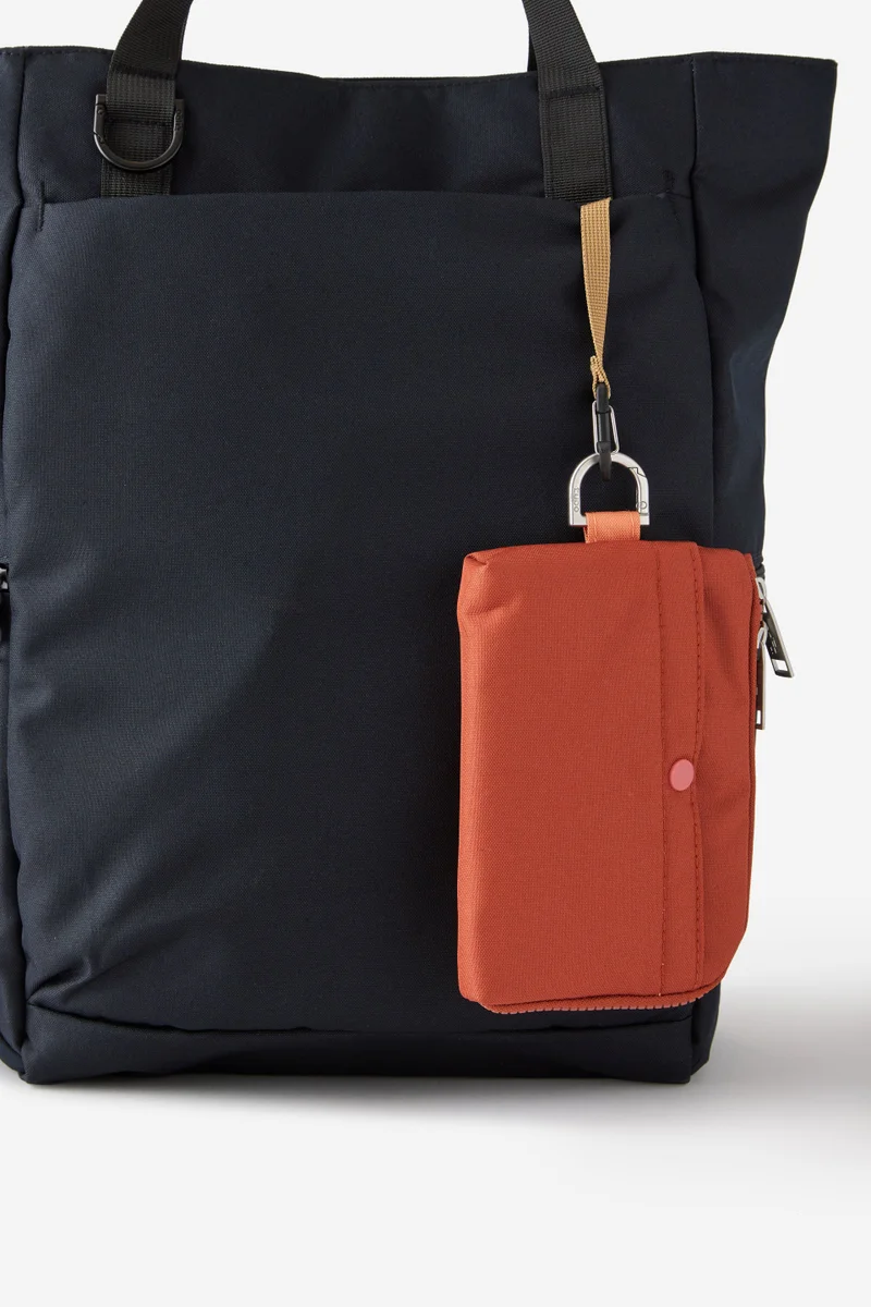 Typo  Mode Zip Pocket  | Best Price UAE