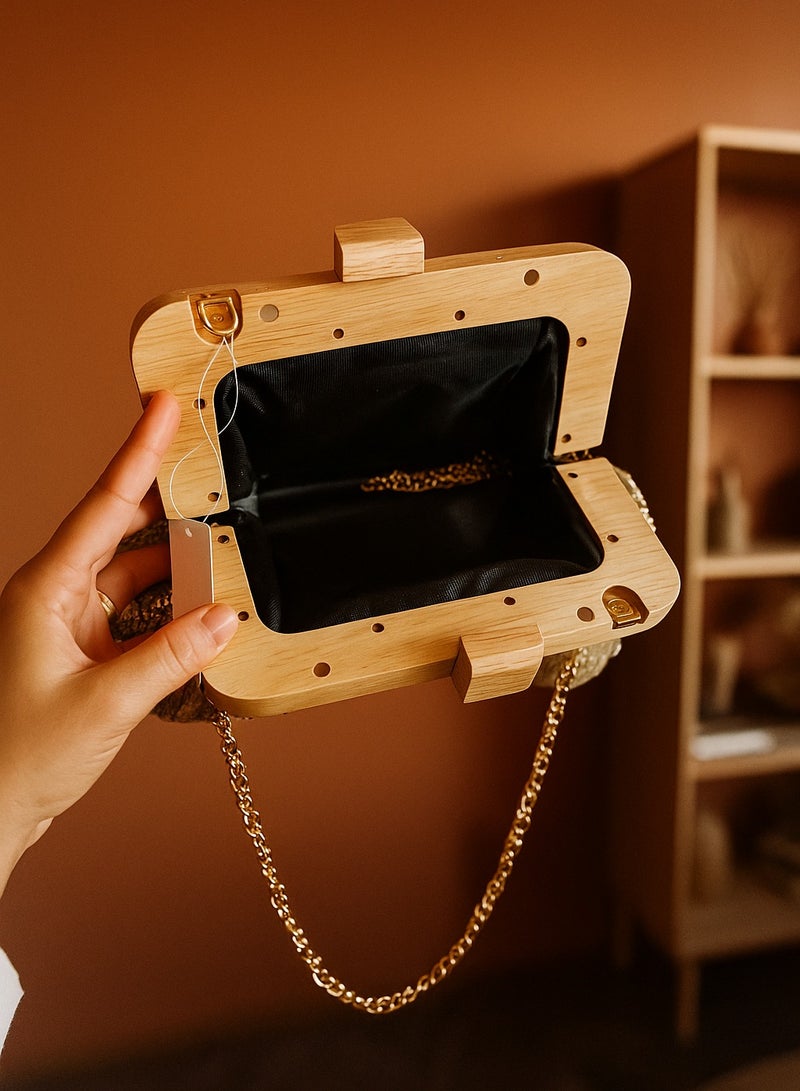 Elegant women's bag - medium size, luxurious design - Image 2