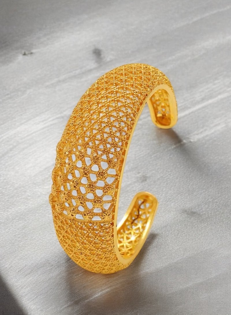 GOLDMAX 24K Gold Plated Bangle For Women - Image 4