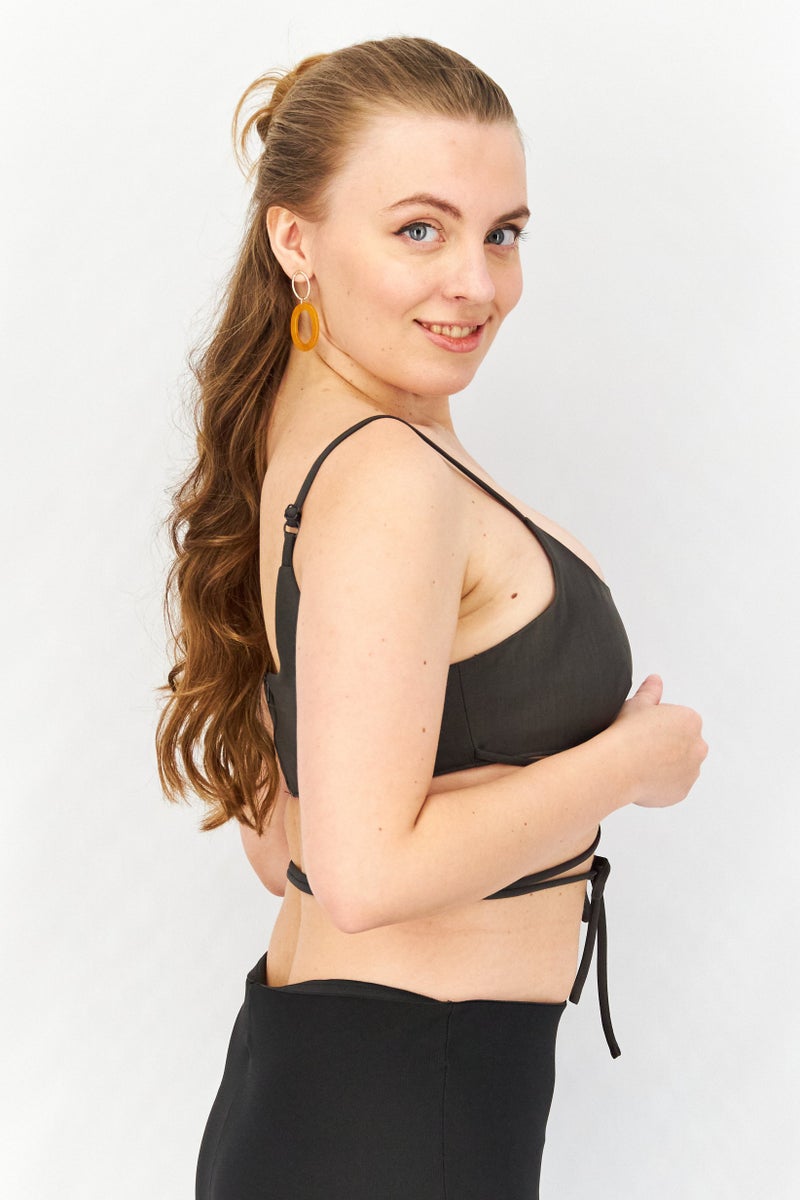Asos Design Women Square Neck Sleeveless Crop Top, Grey - Image 4