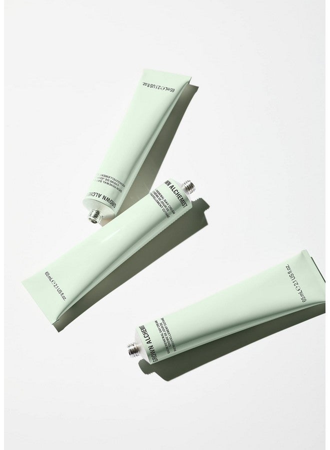 كريم تجديد البشرة النهاري من Grown Alchemist - مرطب للوجه مضاد للشيخوخة للنساء والرجال - مرطب للوجه بمستخلص الريشي وببتيدات المورينجا ومضادات الأكسدة، (65 مل) - Image 4