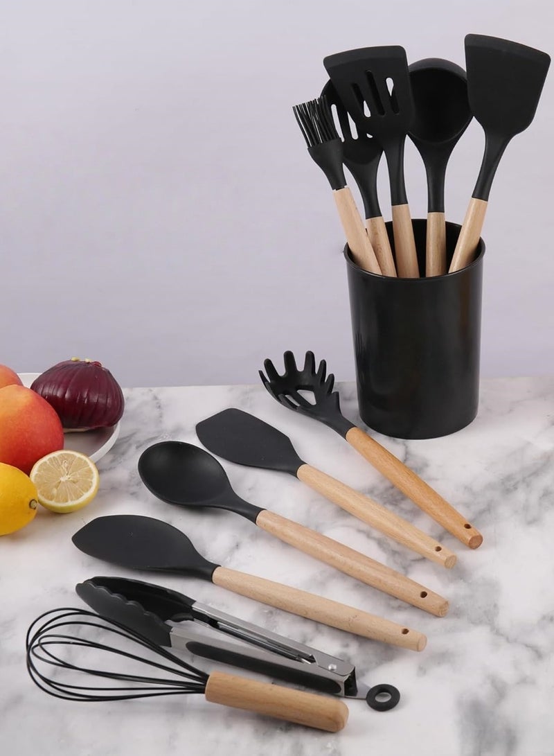 متجر الفرح مجموعة أدوات مطبخ من 12 قطعة، مصنوعة من السيليكون المقاوم للحرارة، بمقابض خشبية، خالية من مادة BPA، سيليكون غير سام، فرشاة، مغرفة، ملعقة مسطحة، ملقط، أداة تقليب، لأدوات الطهي غير اللاصقة، لون أسود - Image 2