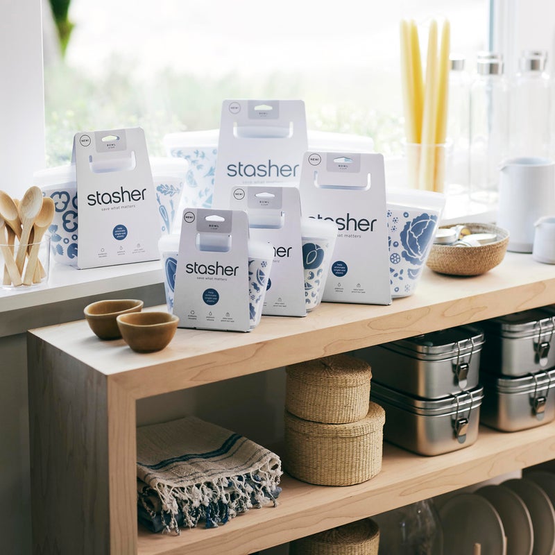 Stasher Premium Silicone Reusable Food Storage Bowl, Clear, Microwave, Sous Vide, Dishwasher, Oven and Freezer Safe, BPA Free, Leak-free, Eco-friendly, 4-Cup Bowl - Image 2