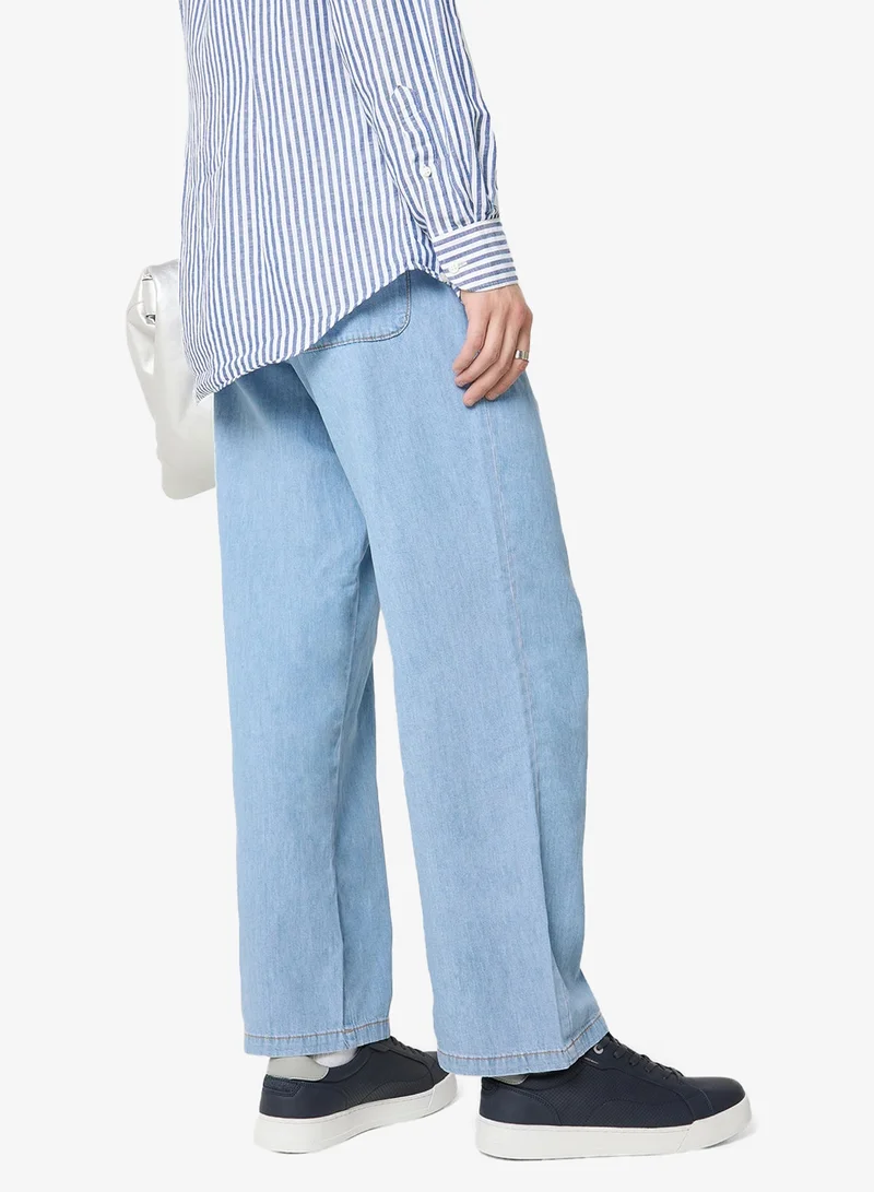 Seventy Five Essential Perforation Detail Sneakers