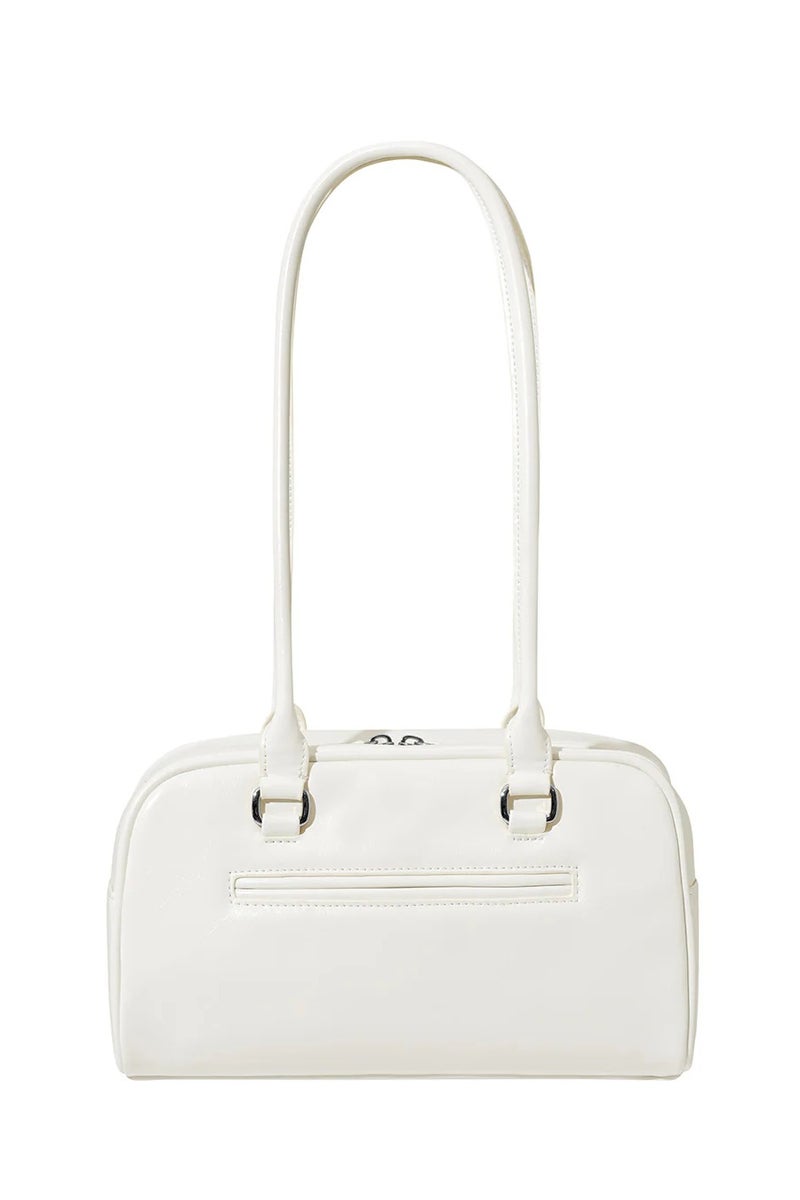 ستاند حقيبة كتف جلدية  Oil Chubby Bag - Image 3