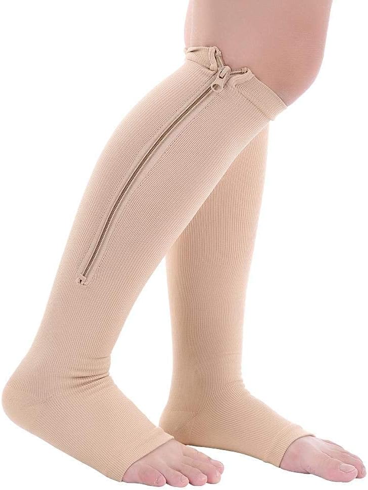 ويوبلز جوارب ضاغطة، جوارب ضاغطة بسحاب، جوارب ضاغطة رياضية ونسائية، جوارب ضاغطة رياضية لدعم الساق والركبة، جوارب لتخفيف الدوالي (لون بيج - مقاس صغير/متوسط) - Image 1