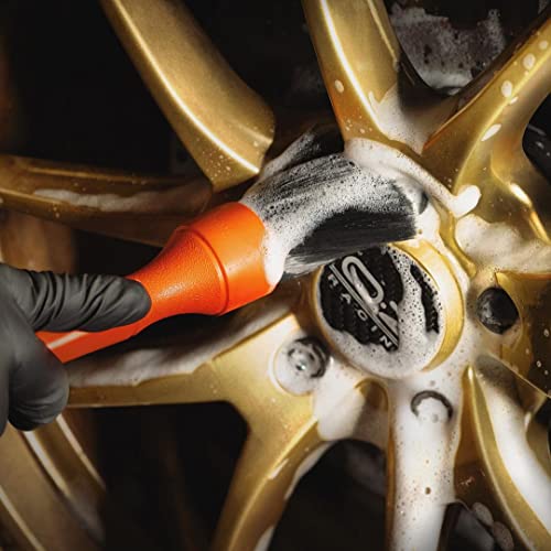 CARPRO XL Detailing Brush 1 1/2 Diameter - Gentle Non-Abrasive Nylon Fibers - Image 3