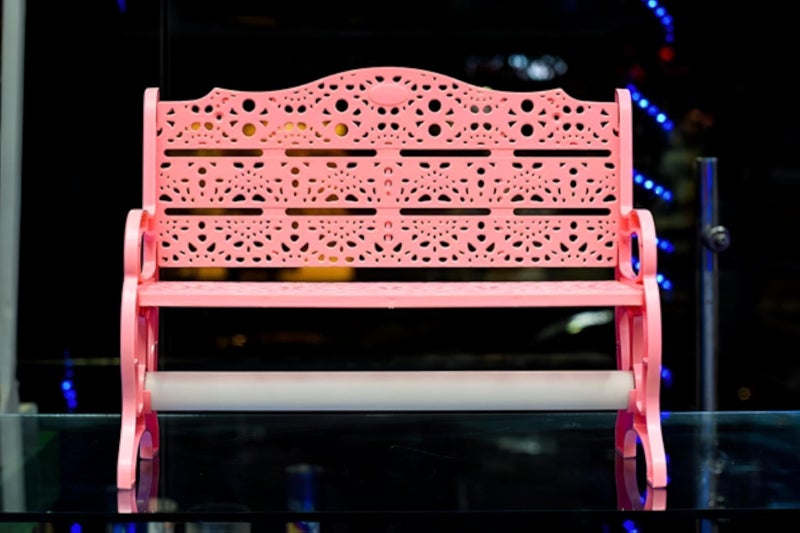 حامل مبتكر - حامل مبتكر لمناشف المطبخ والتوابل، مصمم لإضفاء مظهر جديد على ديكور مطبخك مع زيادة المساحة إلى أقصى حد.