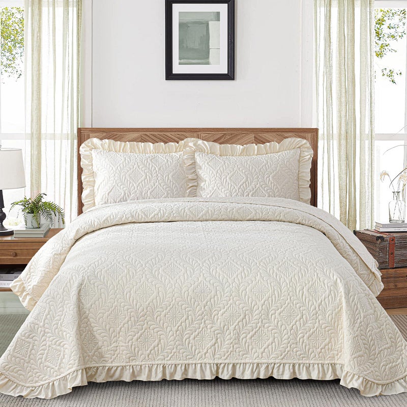 DJY Queen Quilt Bedding Set Size, Beige Ruffled Lightweight Soft Bedspreads Queen Size Coverlet, Basket Weave Quilted Blanket Thin Quilt Bed Cover for All Season - 3 Piece (1Quilt, 2 Pillow Shams) - Image 1