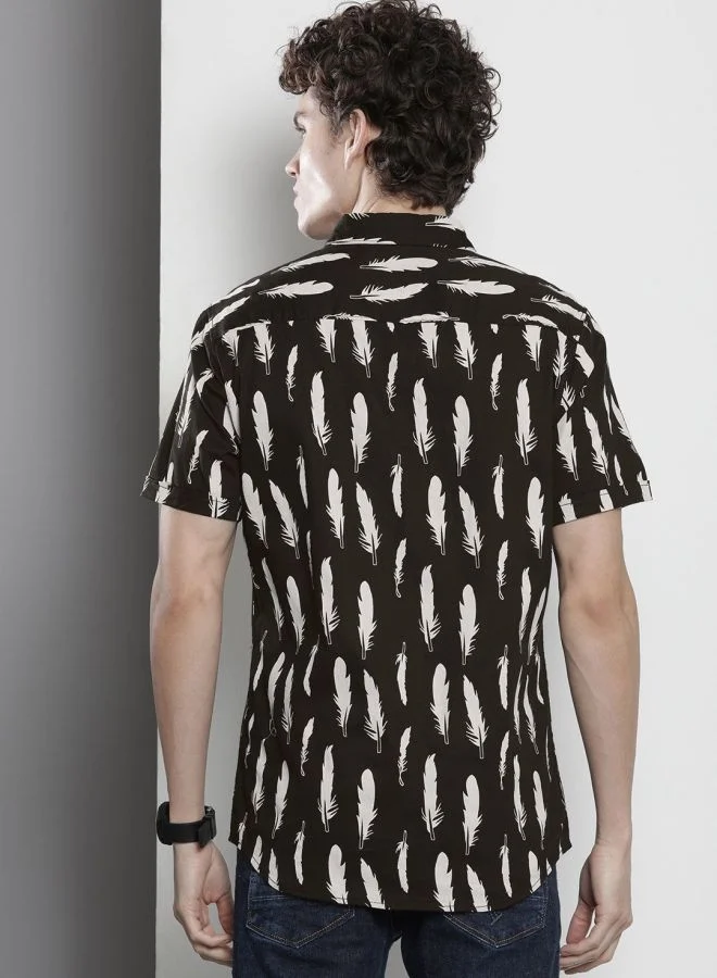 The Indian Garage Co Men Regular Fit Printed Half Sleeves Cutaway Collar Casual Shirt