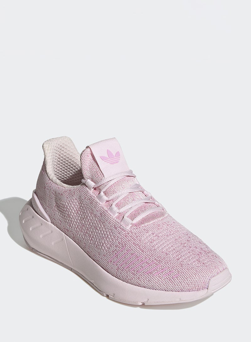 Adidas سويفت رن 22 ديكون - Image 3