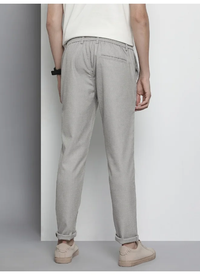 شركة المرآب الهندية Grey Men Regular Fit Casual Self Design Regular Woven Jogger