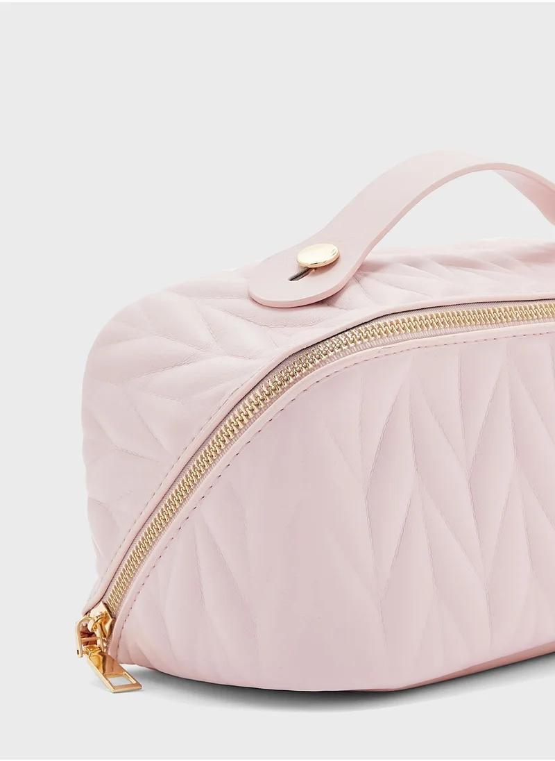 ايلا Top Handle Quilted Cosmetic Bag