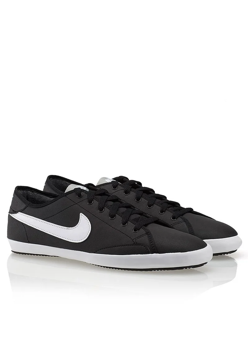 Nike Defendre Leather
