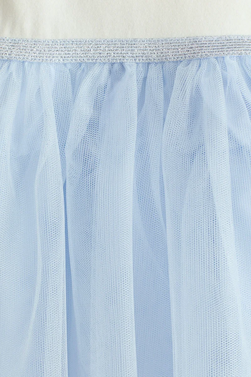 اتش اند ام فستان بطبعة مميزة وتنورة من التول