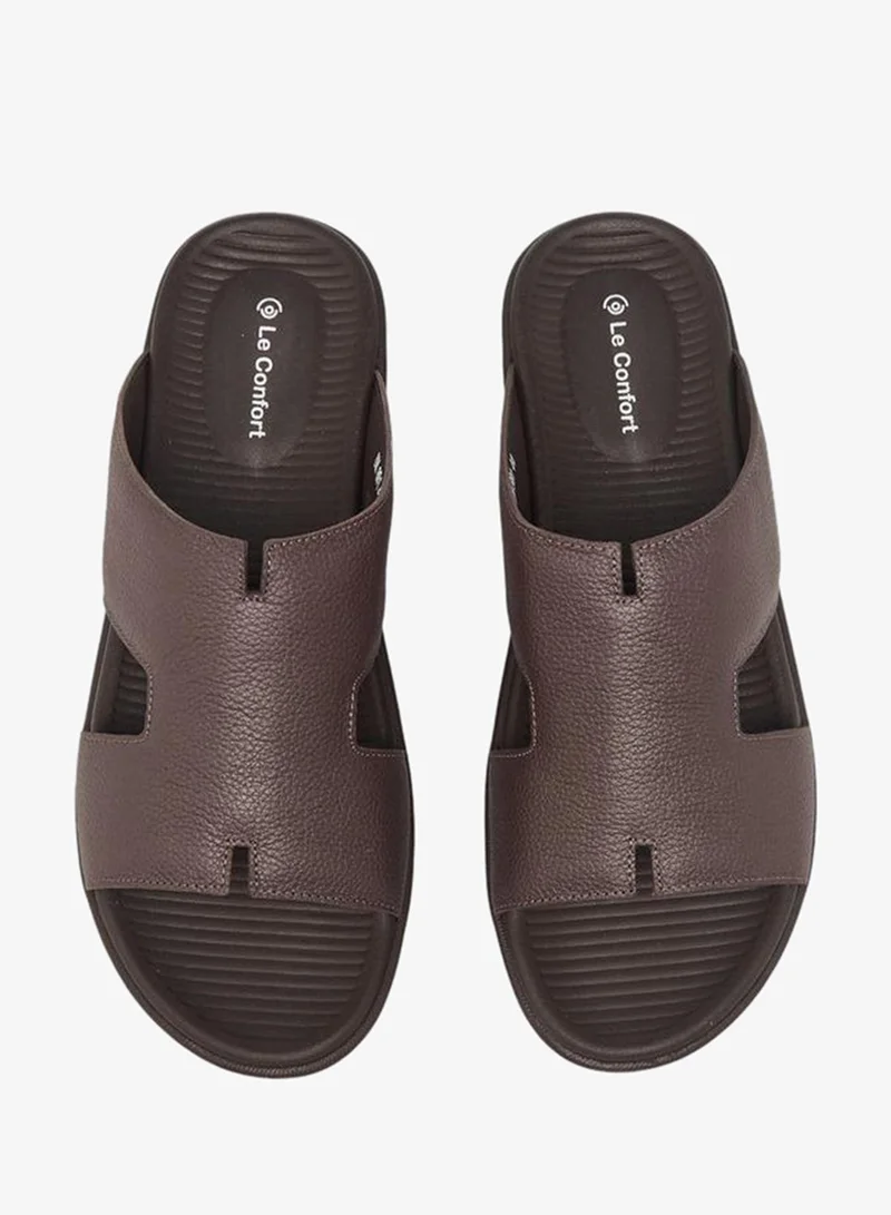 لو كونفورت صنادل عربية جلدية رجالية