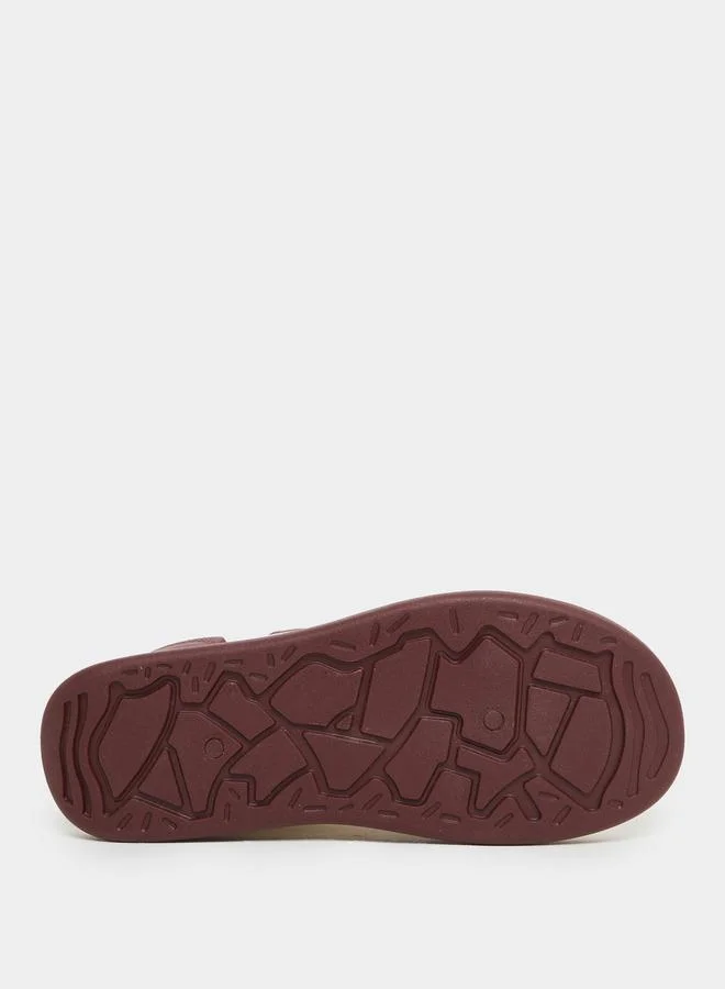 Styli Styli Women Burgundy Contrast Panel Sneakers