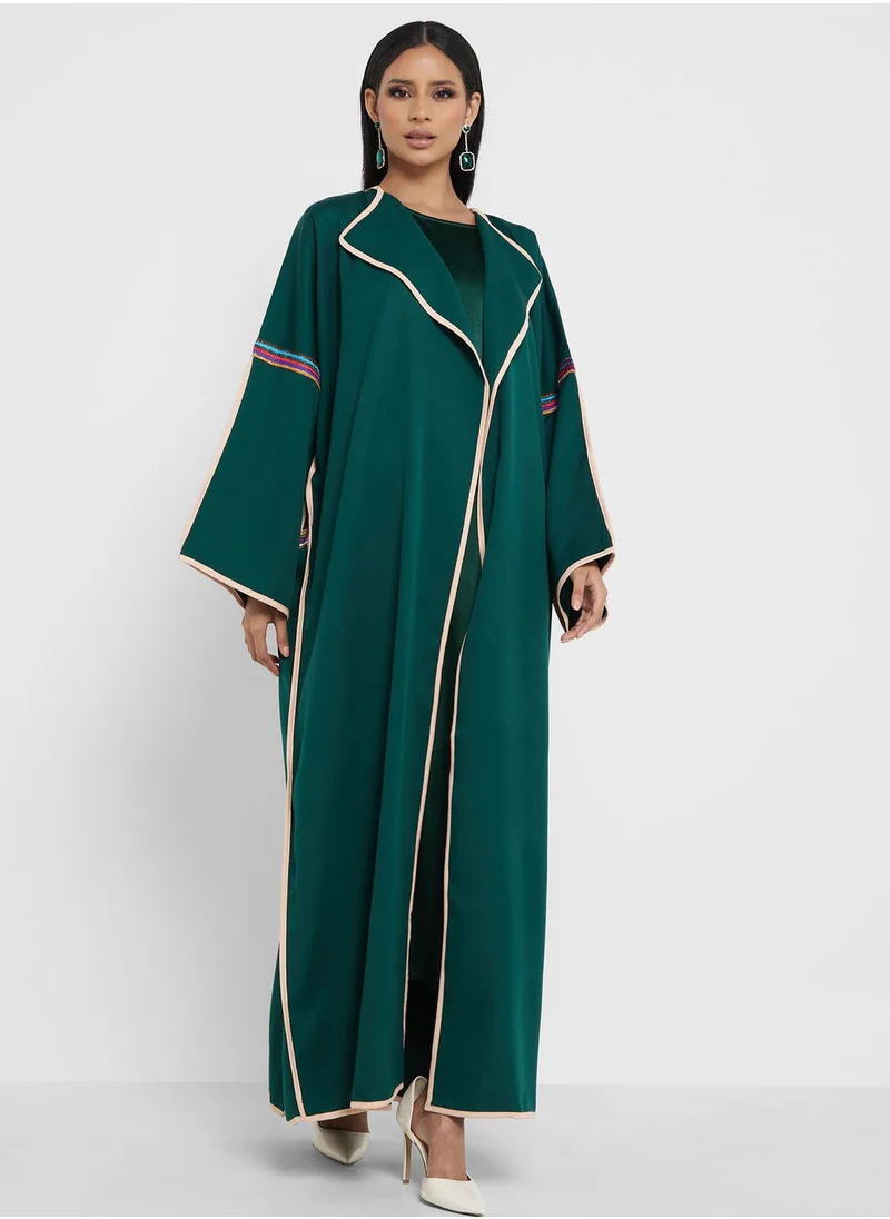 Khizana Contrast Piping Detail Abaya With Sheila