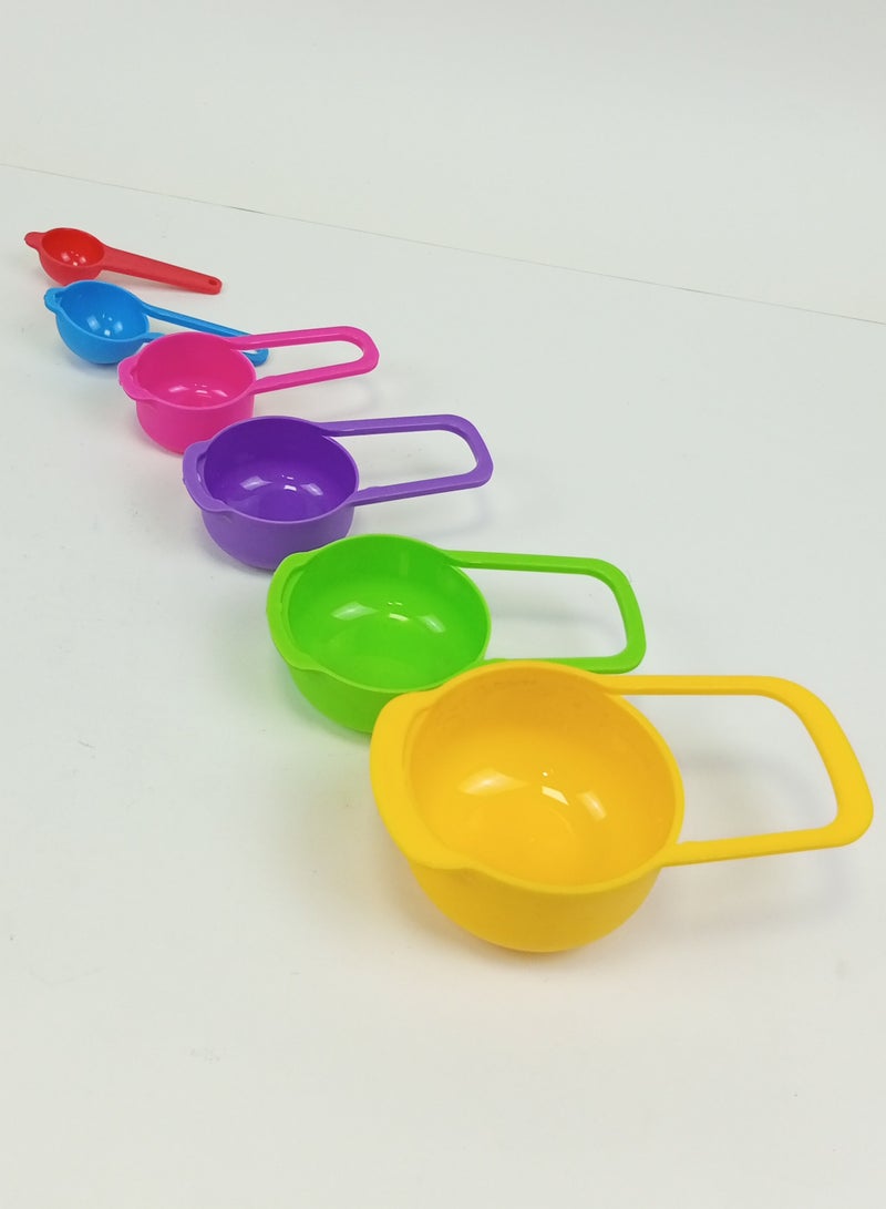 6 Piece Plastic Measuring Cup And Measuring Spoon For Cooking And Baking Multicolour