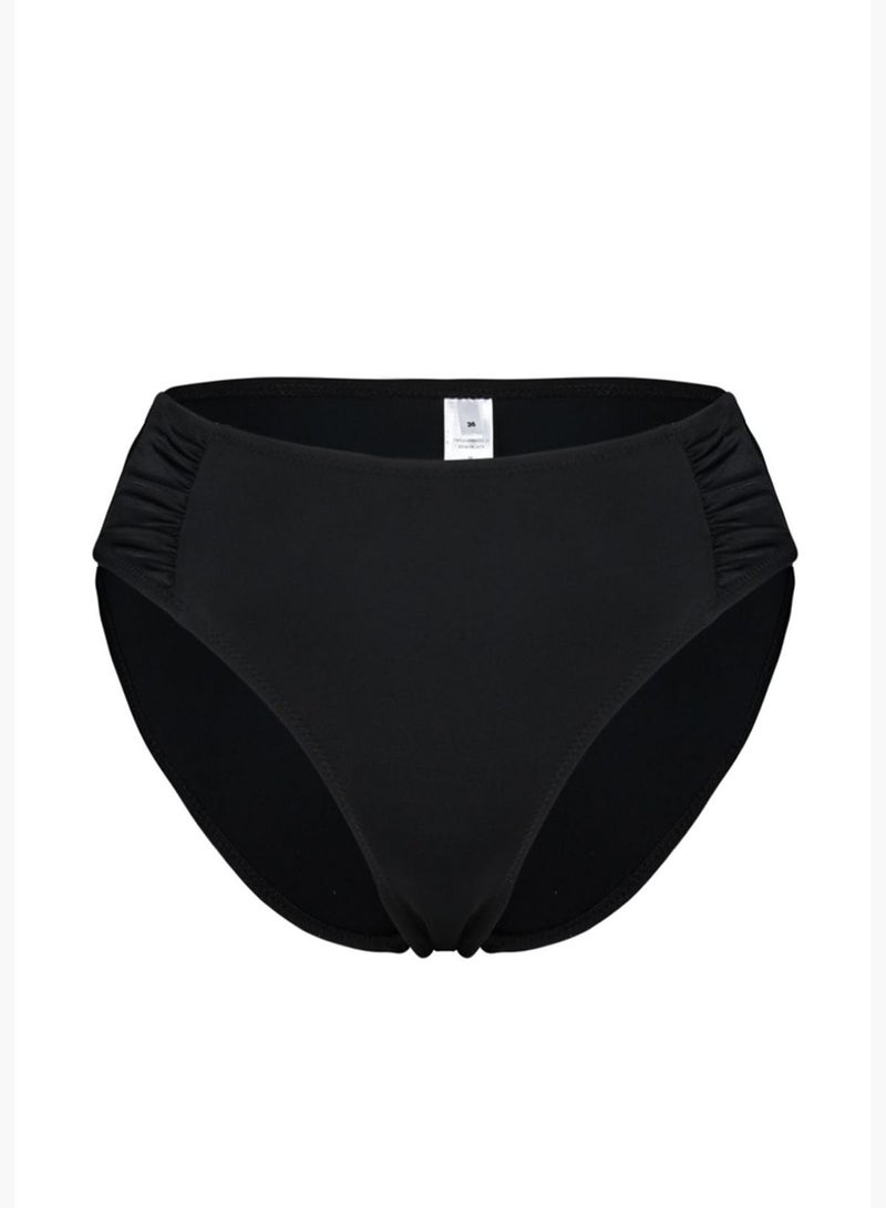 trendyol Black*001 Straight Briefs High Waist Normal Leg Bikini Bottom - Image 3