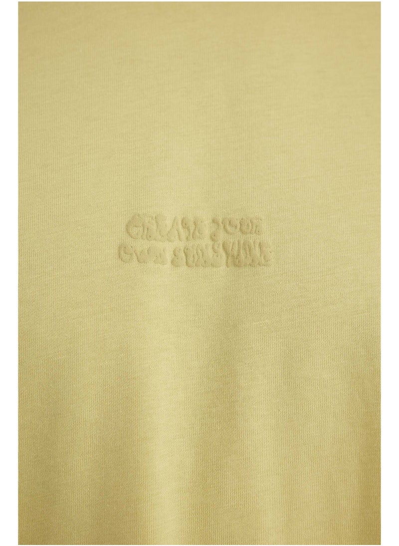 DeFacto - Man Comfort Fit Crew Neck Short Sleeve Knitted T-Shirt - Image 1