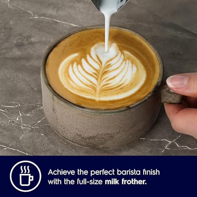 الكترولوكس ماكينة صنع قهوة الإسبريسو بمضخة مع شاشة تعمل باللمس ونظام تسخين Thermoblock وضغط 15 بار وماكينة صنع قهوة 2 في 1 مع رغوة حليب للكابتشينو واللاتيه باللون الفضي E5Ec150St - Image 4