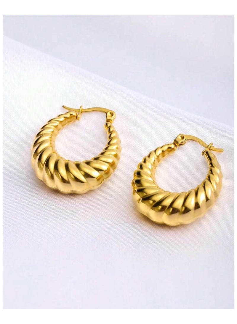 إيكوال حلق اذن نسائي دائري من الاستانلس ستيل أنيق وعالي الجودة باللون الذهبي - Image 5