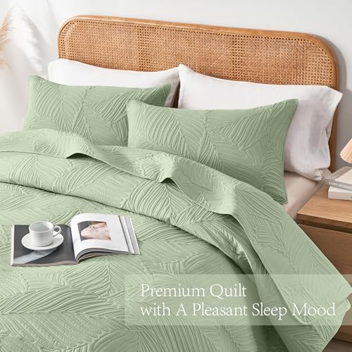 OARAGE Queen Quilt Bedding Set Soft Lightweight Sage Green Bedspread with Leaf Pattern,Ultrasonic Microfiber Bed Coverlet Full Size for All Season (1 Quilt, 2 Shams) - Image 4