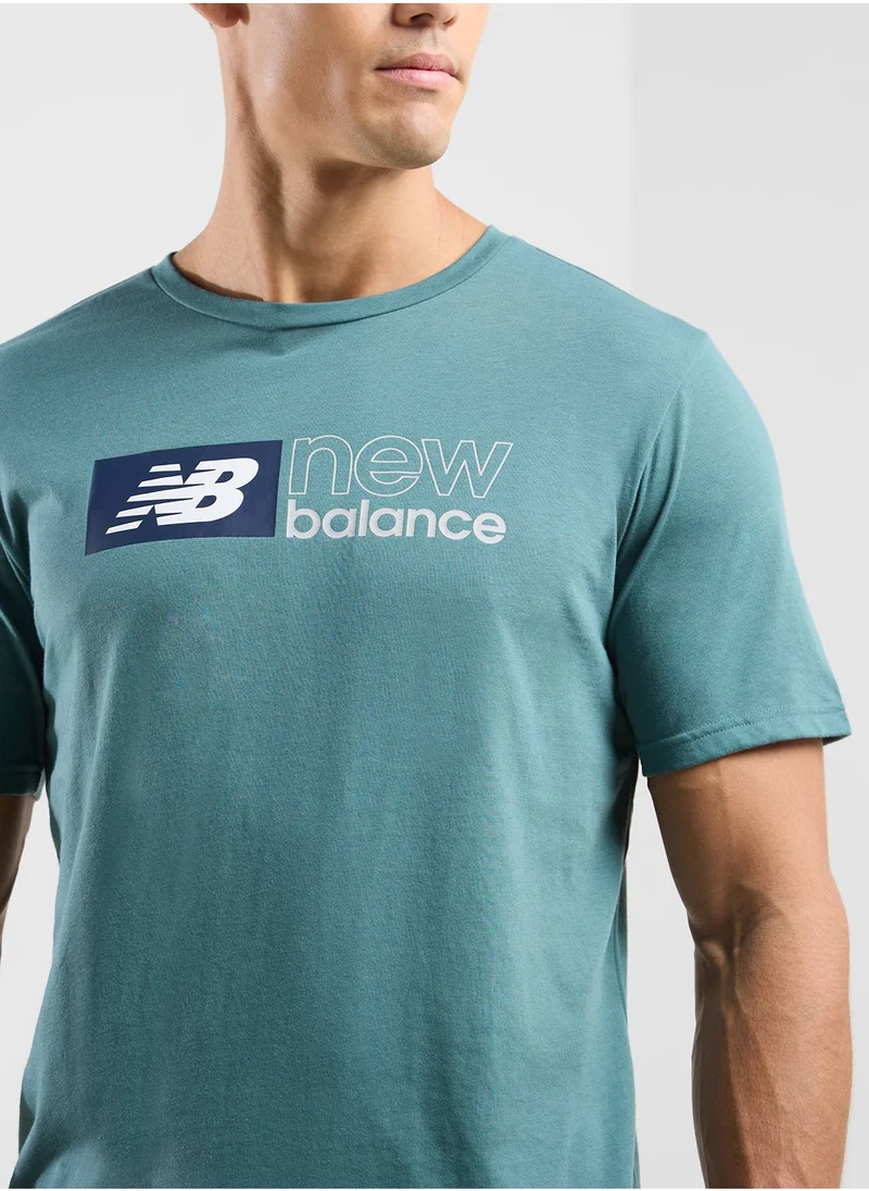 New Balance Essential Heathertech Graphic T-Shirt