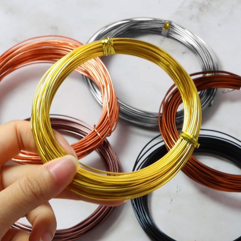 krastmon Aluminum Craft Wire, 33 Feet Bendable for Jewelry Making, Sculpting, Floral, Wreath, Crafting, Wire Wrapping, Beading Wire, Christmas Ornaments (Gold, 18 Gauge) - Image 3