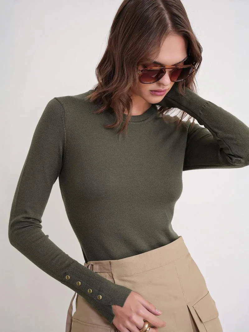 MixRay Khaki Green Mixray Crew Neck Knit Sweater for Women | Best Price UAE