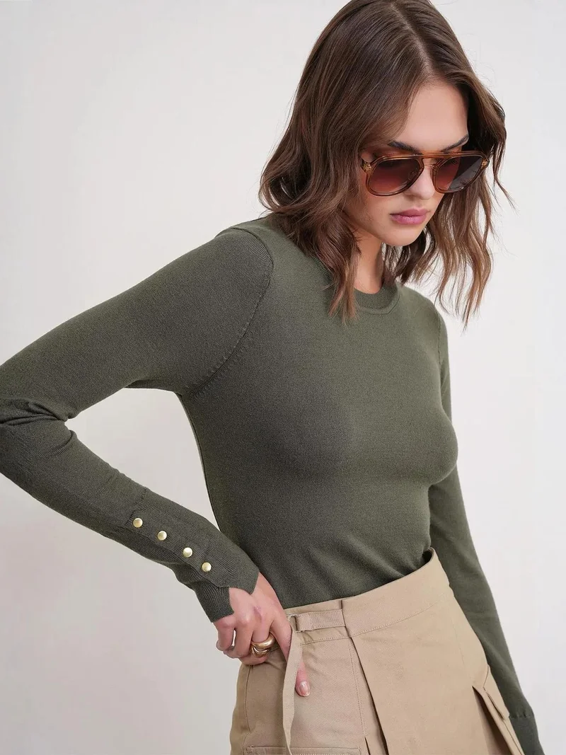 MixRay Khaki Green Mixray Crew Neck Knit Sweater for Women | Best Price UAE