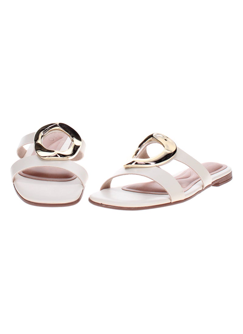 Beira Rio Women’s Flat Summer Footwear – Lightweight Slip-On Comfort with Stylish Casual Design - Image 4