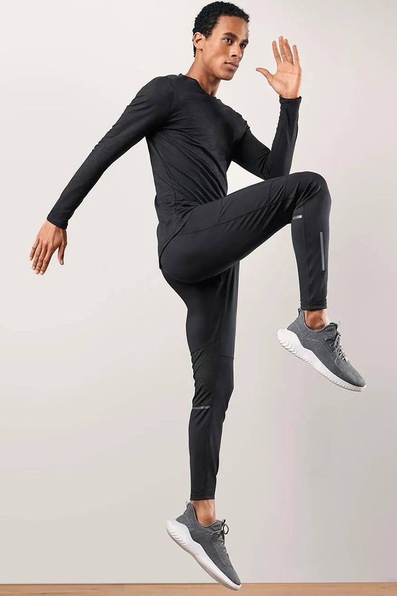 Tchibo Men Sportswear Fit Solid Training Thermal Tights, Black - Image 1