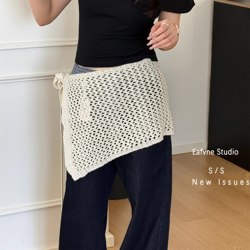 تنورة نسائية قصيرة ملفوفة بفتحات ووردية - Image 2